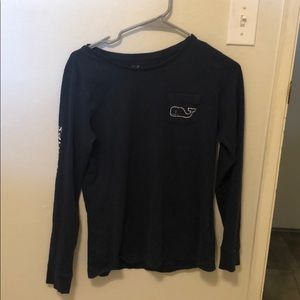 Navy Vineyard Vines top